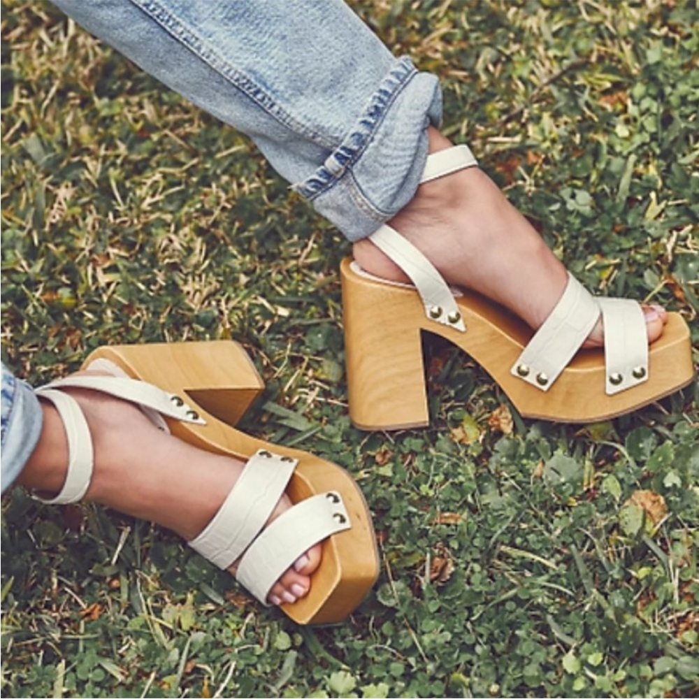 Free People Mallory Clogs Platform Sandal Heels Off White Size 39 Size 8.5